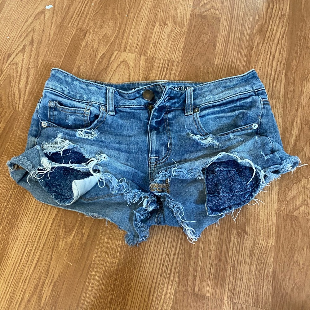 American Eagle Distressed Shorts Size 8
